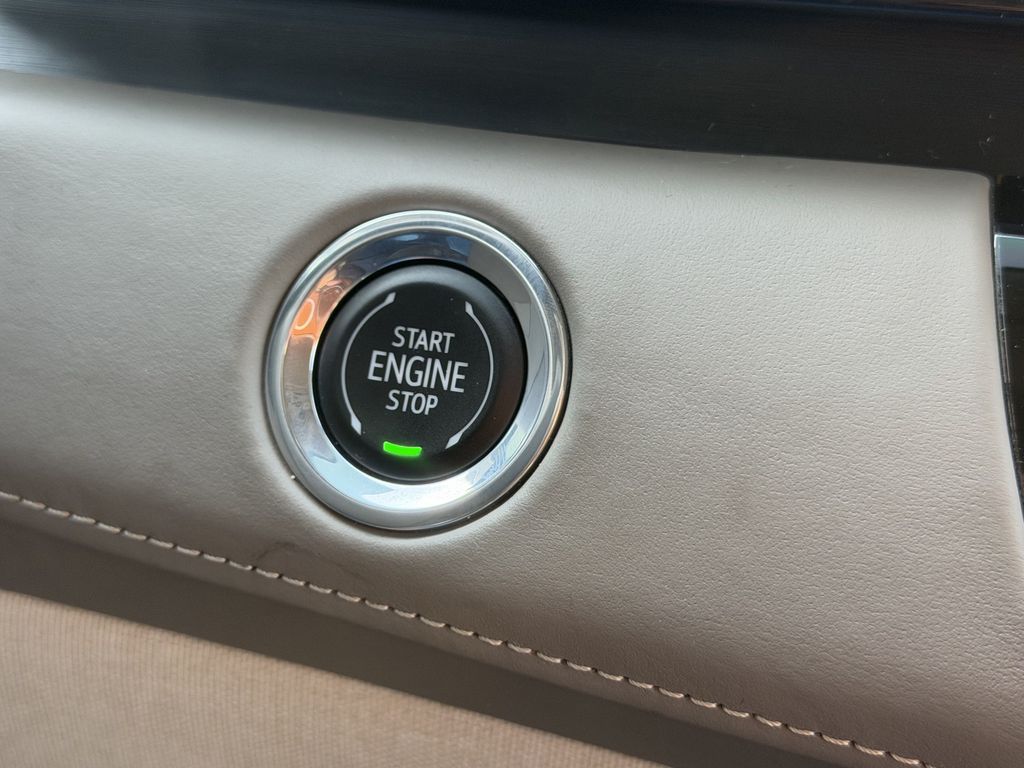 2023 Cadillac Escalade Premium Luxury Platinum - Photo 22