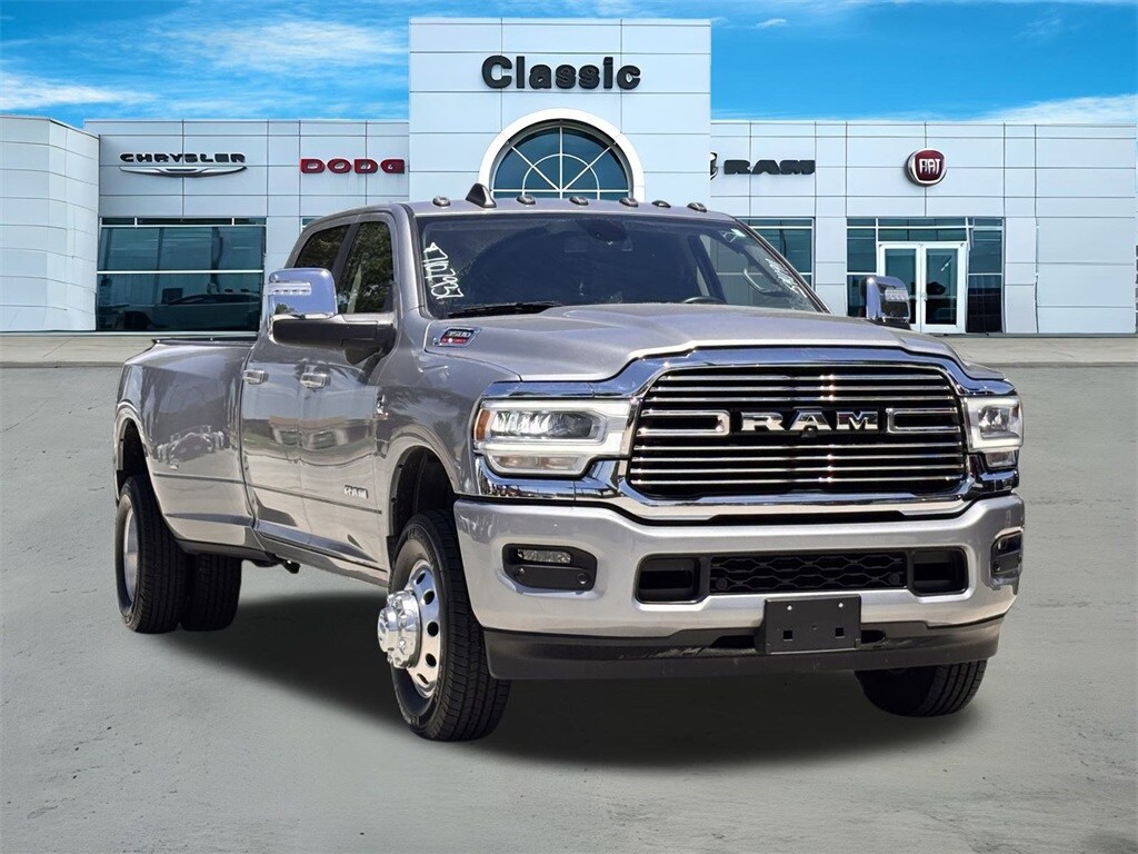 2024 Ram 3500 Laramie photo 2
