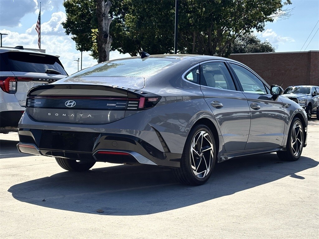 Used 2024 Hyundai Sonata SEL Sedan