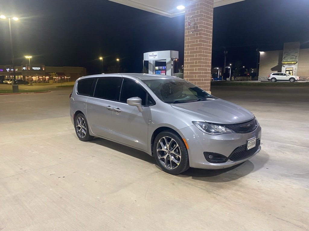 Used 2018 Chrysler Pacifica Touring Plus Van