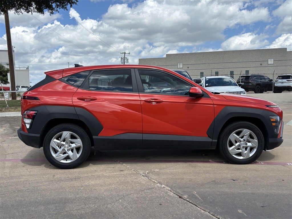 2025 Hyundai Kona SE N Line photo 2