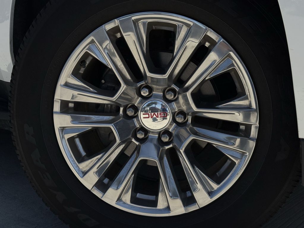 2024 GMC Yukon XL Denali - Photo 9