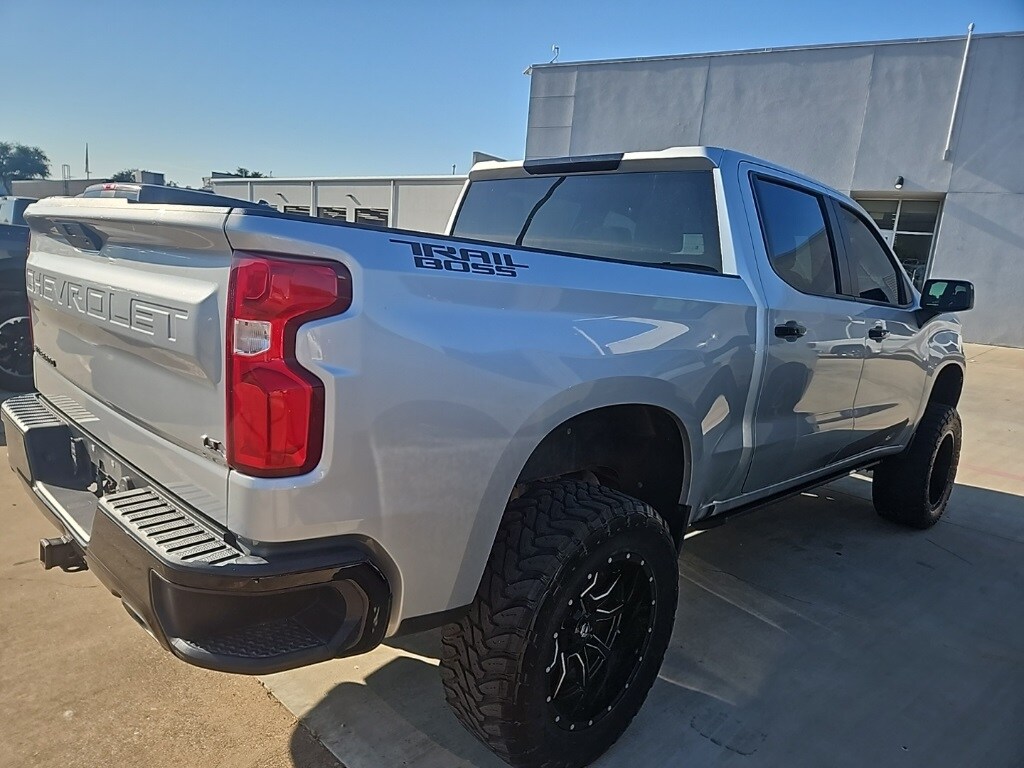 2022 Chevrolet Silverado 1500 LT Trail Boss photo 3