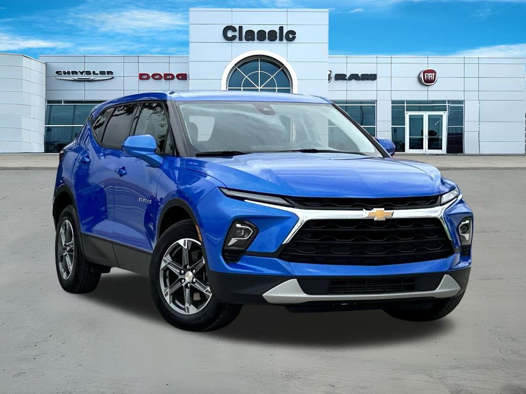 2025 Chevrolet Blazer 2LT