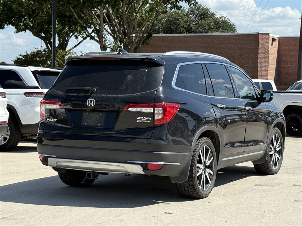 2022 Honda Pilot Touring photo 4