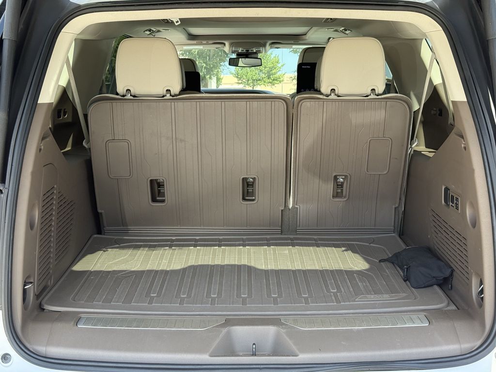 2024 GMC Yukon XL Denali - Photo 32