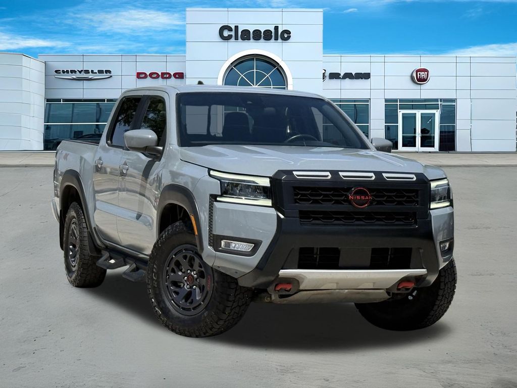 2025 Nissan Frontier