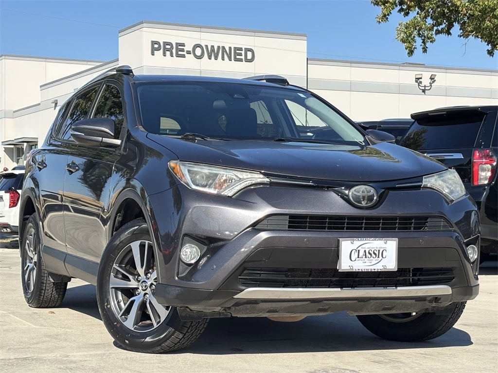2016 Toyota RAV4 XLE
