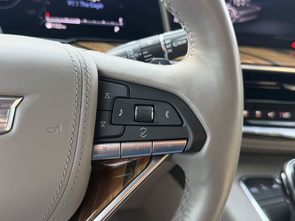 2023 Cadillac Escalade Premium Luxury Platinum - Photo 13