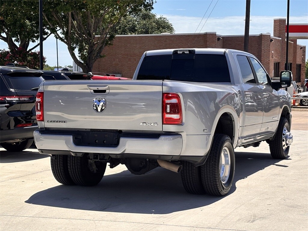 2024 Ram 3500 Laramie photo 4