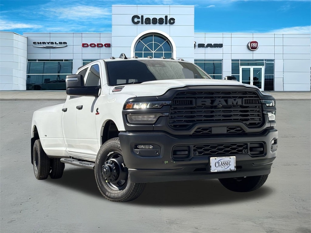New 2026 Ram 3500 TRADESMAN CREW CAB 4X4 8' BOX Pickup