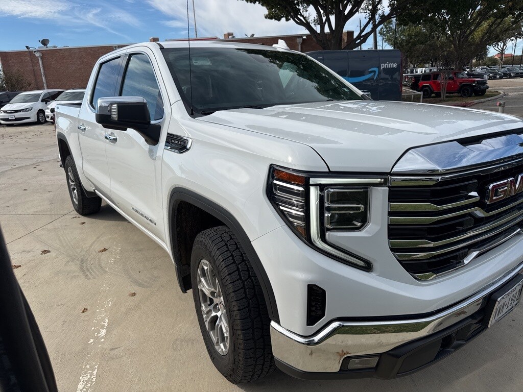 2024 Gmc Sierra 1500 SLT photo 2