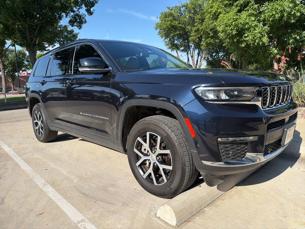 2023 Jeep Grand Cherokee L Limited 4x4's photo