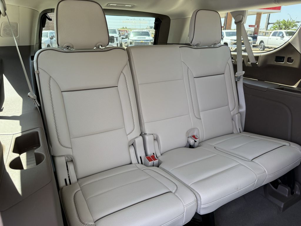 2024 GMC Yukon XL Denali - Photo 29