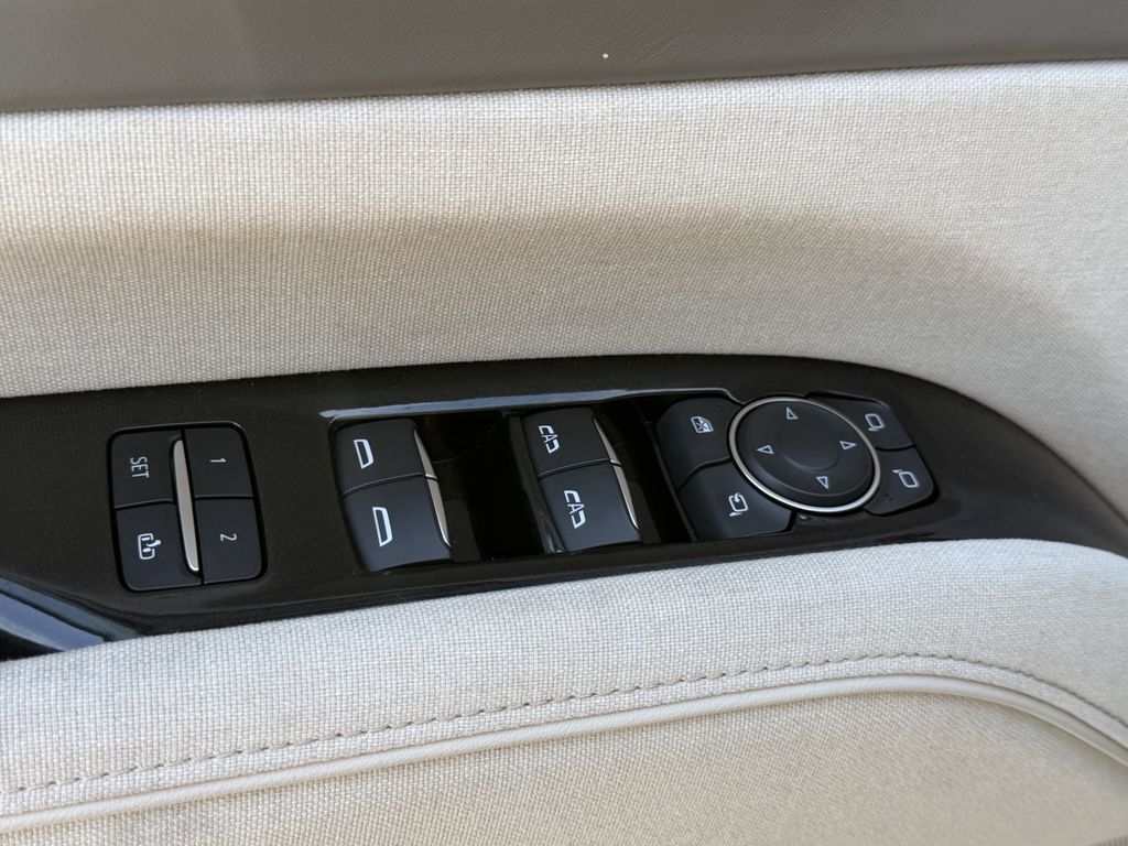 2023 Cadillac Escalade Premium Luxury Platinum - Photo 26