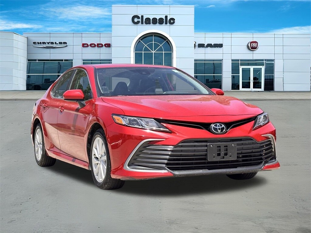 Used 2024 Toyota Camry LE with VIN 4T1C11AK1RU221379 for sale in Arlington, TX