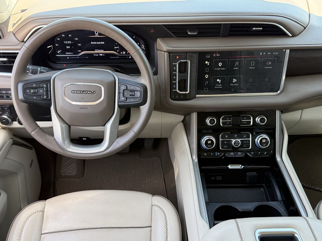 2024 GMC Yukon XL Denali - Photo 11