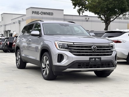 2024 Volkswagen Atlas 2.0T SE w/Technology SUV