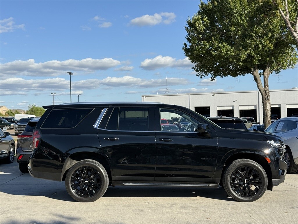 2023 Chevrolet Tahoe LS photo 2
