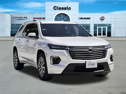 2023 Chevrolet Traverse Premier SUV