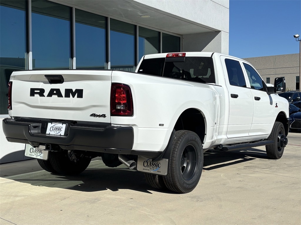 New 2026 Ram 3500 TRADESMAN CREW CAB 4X4 8' BOX Pickup