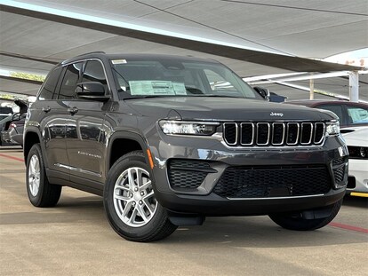 New 2023 Jeep Grand Cherokee Laredo For Sale