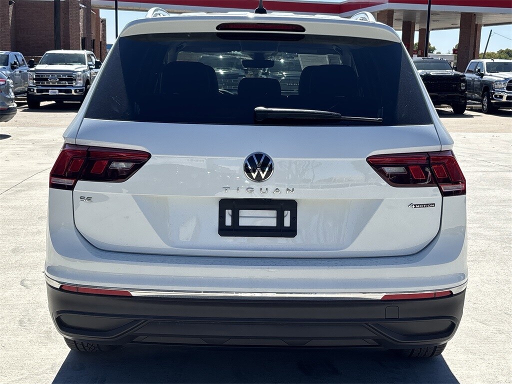 2024 Volkswagen Tiguan SE Wolfsburg Edition photo 3
