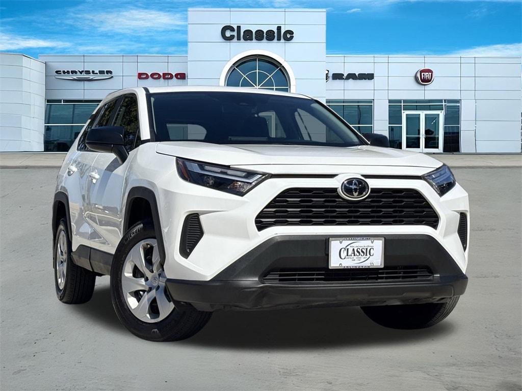Used 2024 Toyota RAV4 LE SUV