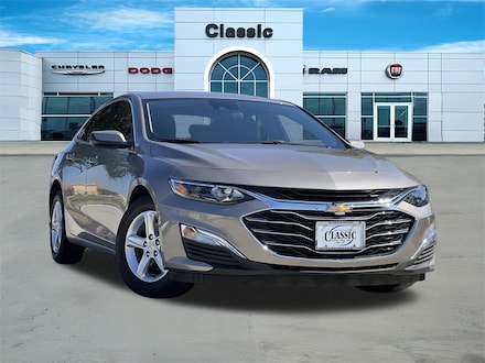 2024 Chevrolet Malibu LS Sedan