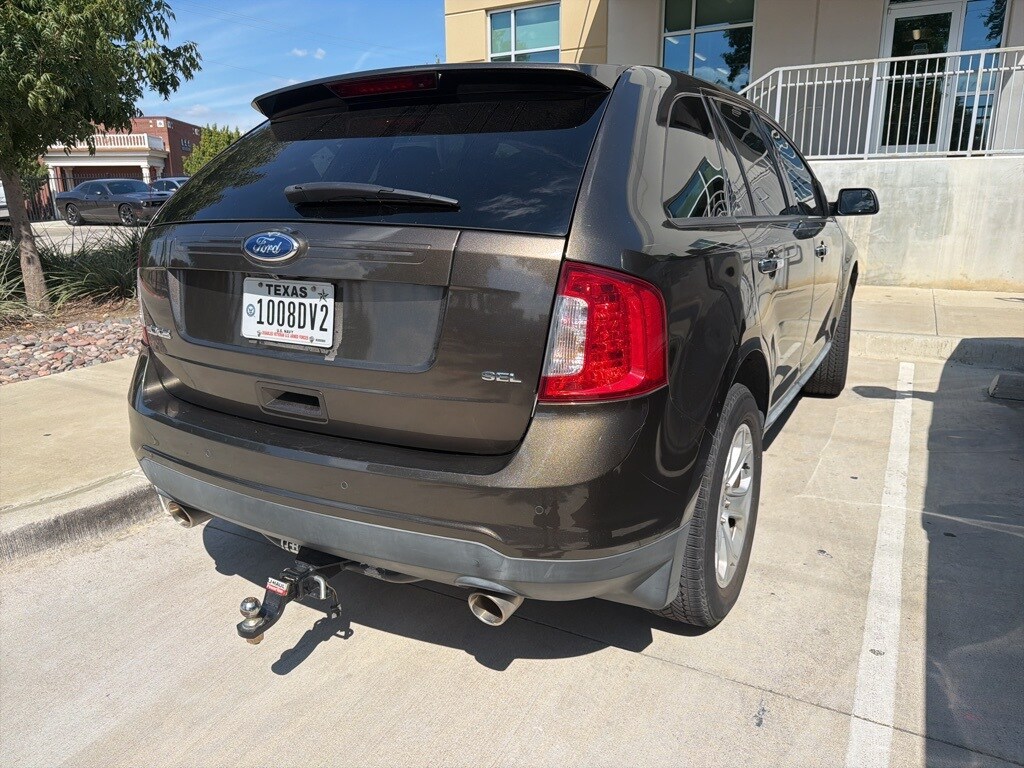 2011 Ford Edge SEL photo 4
