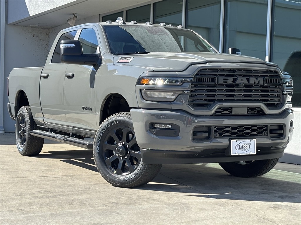New 2026 Ram 2500 LONE STAR CREW CAB 4X4 6'4 BOX Pickup