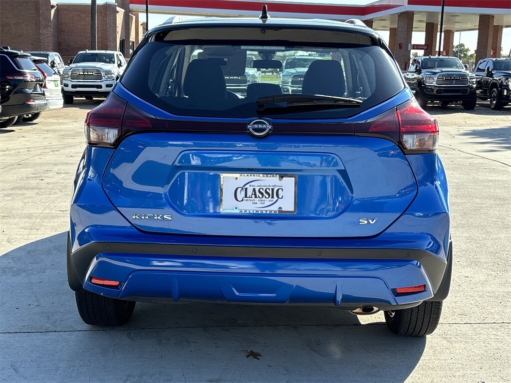 2024 Nissan Kicks SV photo 4