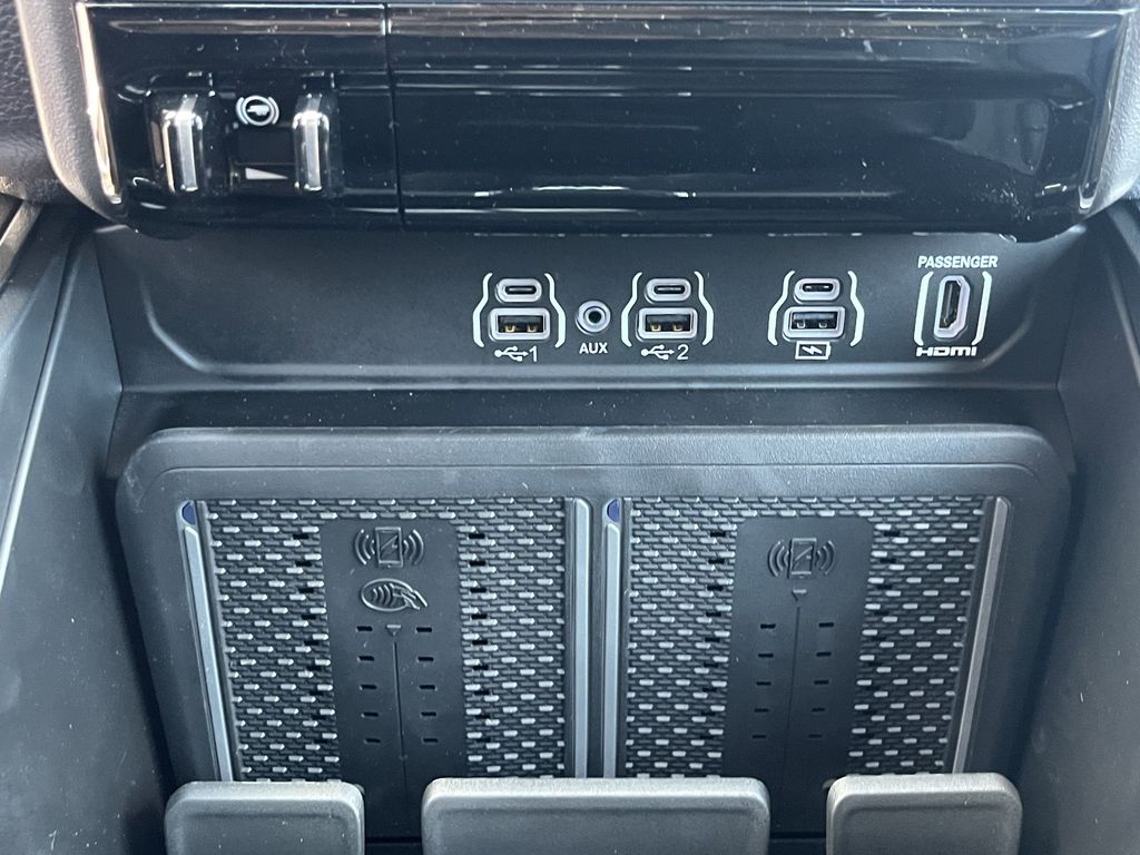 2026 RAM 1500 Laramie - Photo 17