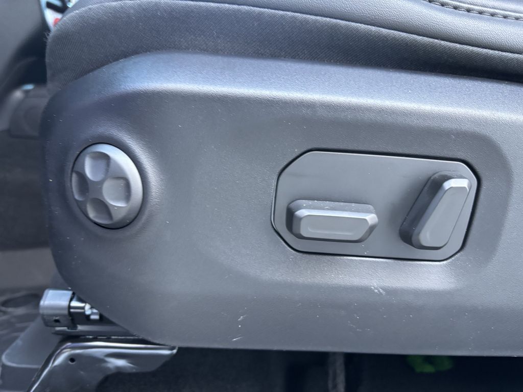 2026 Jeep Wrangler 4-Door Rubicon - Photo 20