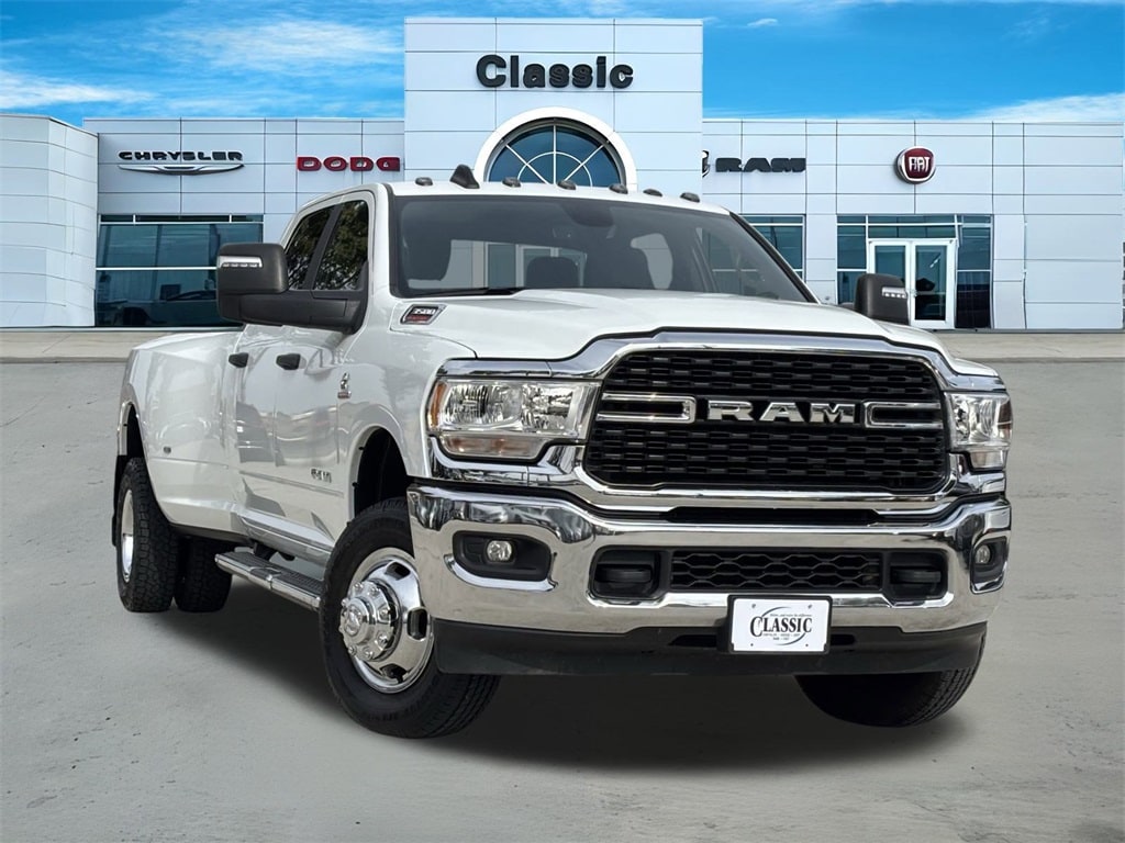 2024 RAM Ram 3500 Pickup Big Horn's photo