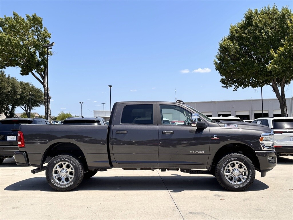 2024 Ram 2500 Laramie photo 2