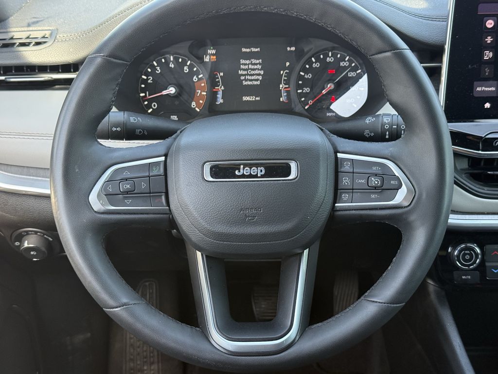 2025 Jeep Compass Limited - Photo 12