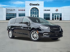 2026 Chrysler Pacifica Limited Passenger Van