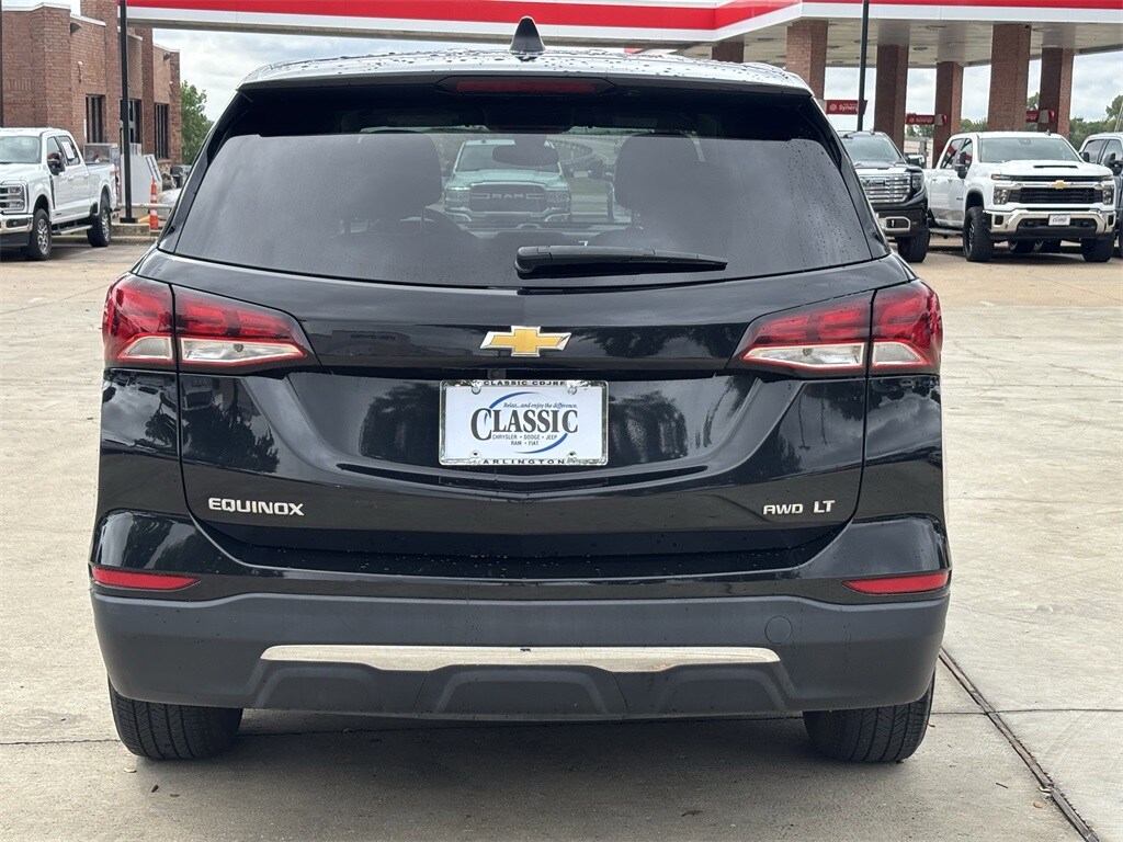 2023 Chevrolet Equinox LT photo 4