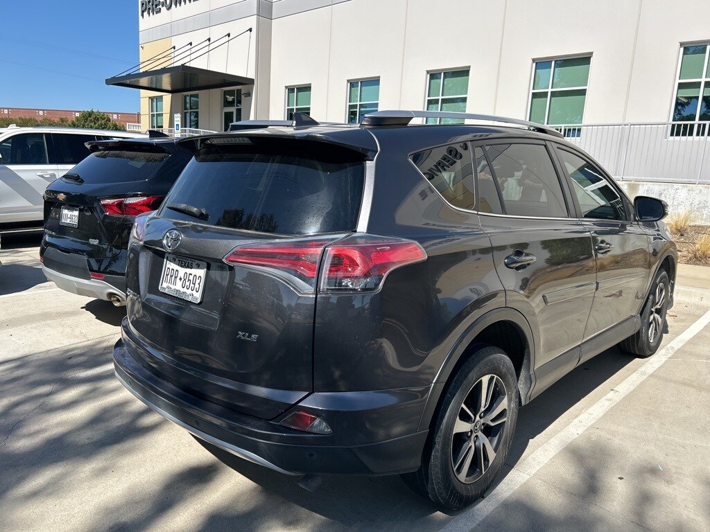 Used 2016 Toyota RAV4 XLE SUV