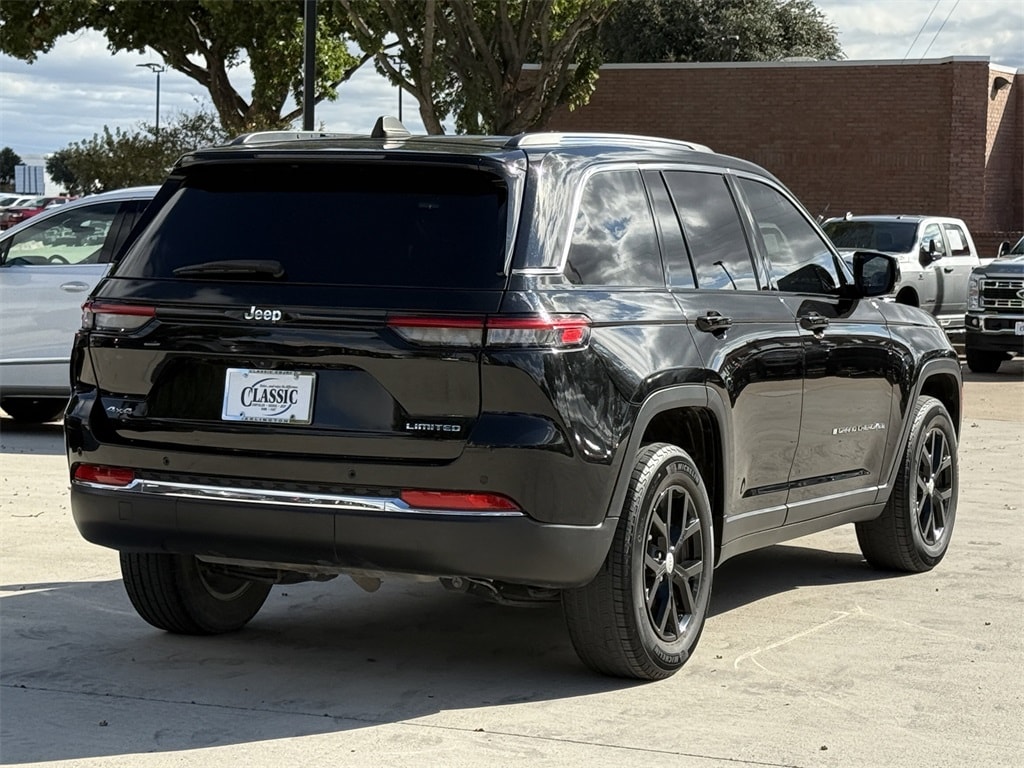 Used 2023 Jeep Grand Cherokee Limited SUV