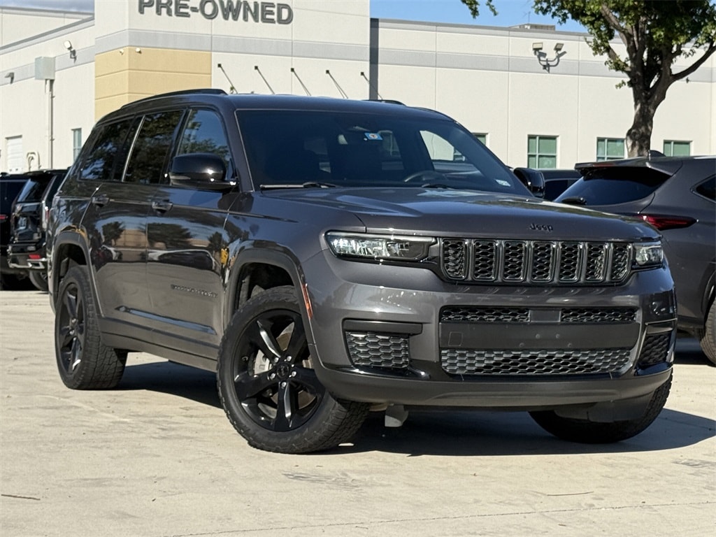 Used 2022 Jeep New Grand Cherokee Altitude SUV