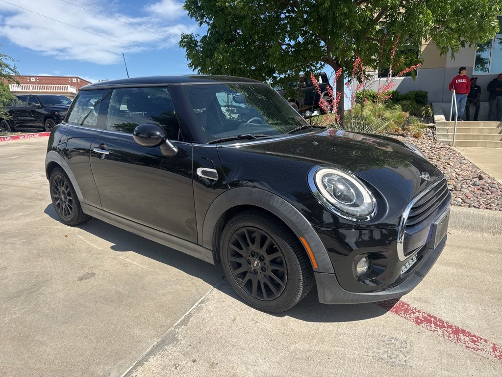 2016 MINI Cooper Base