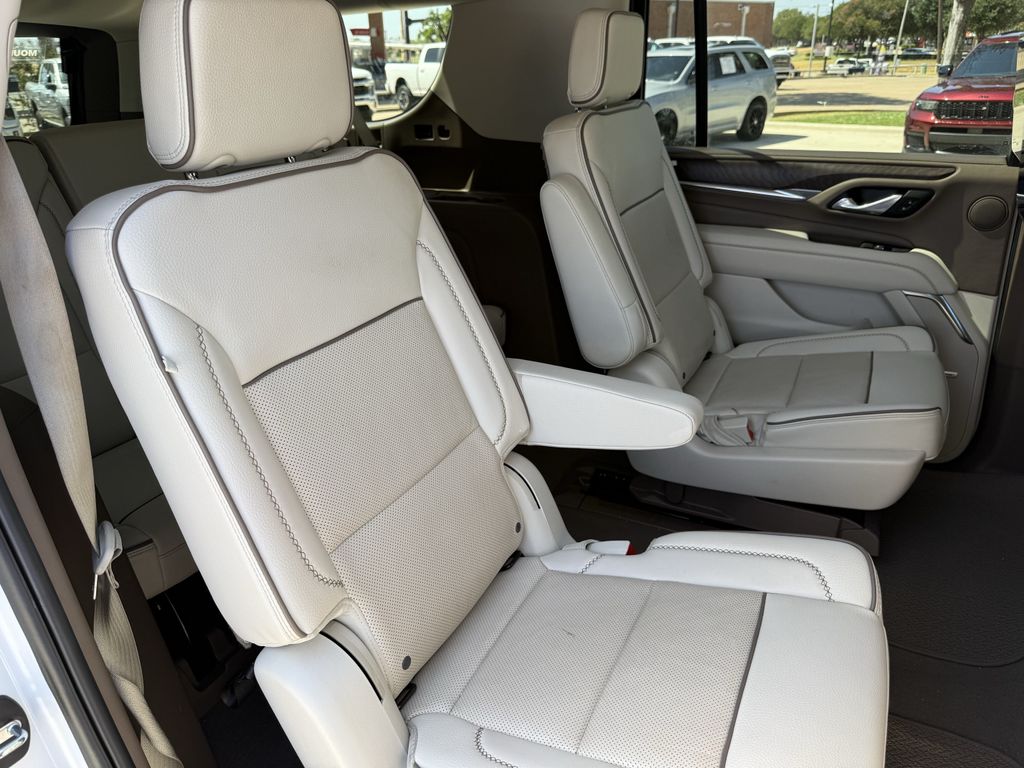2024 GMC Yukon XL Denali - Photo 28