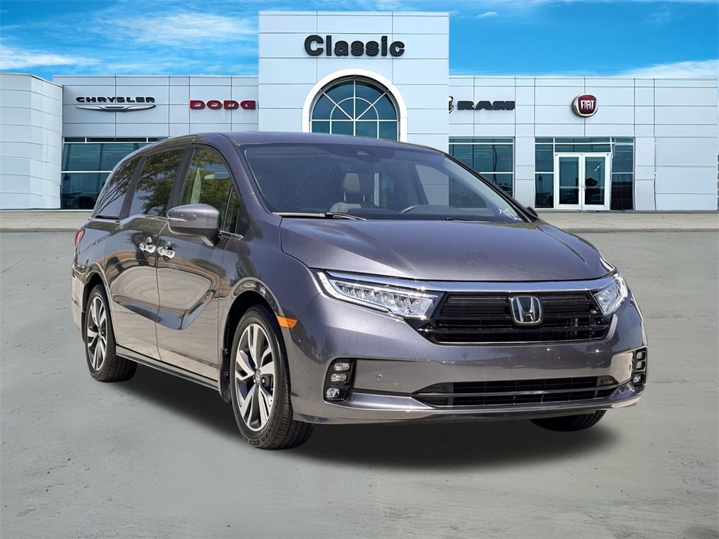 Used 2023 Honda Odyssey Touring with VIN 5FNRL6H87PB015053 for sale in Arlington, TX
