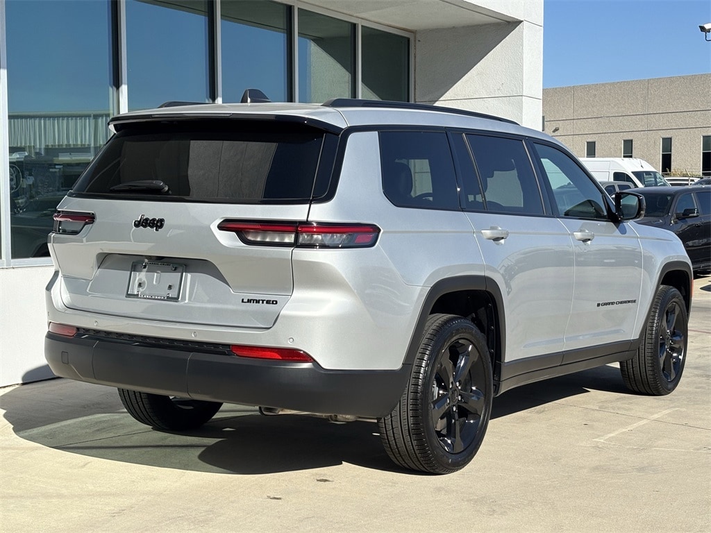 New 2025 Jeep Grand Cherokee L LIMITED 4X2 Sport Utility