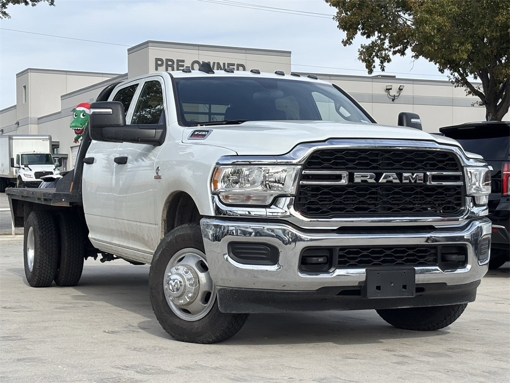 2024 RAM Ram 3500 Chassis Cab Tradesman's photo
