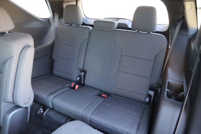 2026 Chevrolet Traverse LT - Photo 14