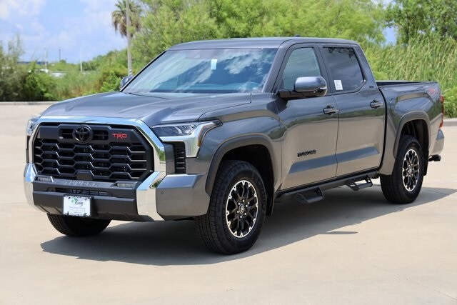 2025 Toyota Tundra SR5 photo 3