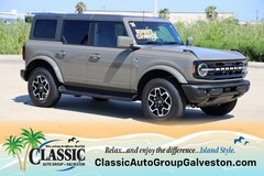 Used 2025 Ford Bronco Outer Banks SUV near League City, TX